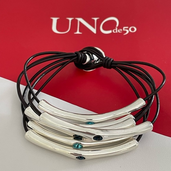 Uno de 50 Bracelet - Happy Blue - Picture 3 of 16